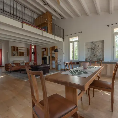 Manghisi - Isulatravel Villa Noto