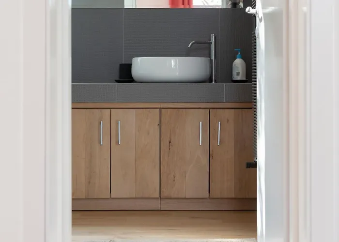 Manghisi - Isulatravel *