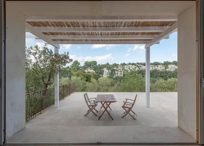 Villa Manghisi - Isulatravel Noto