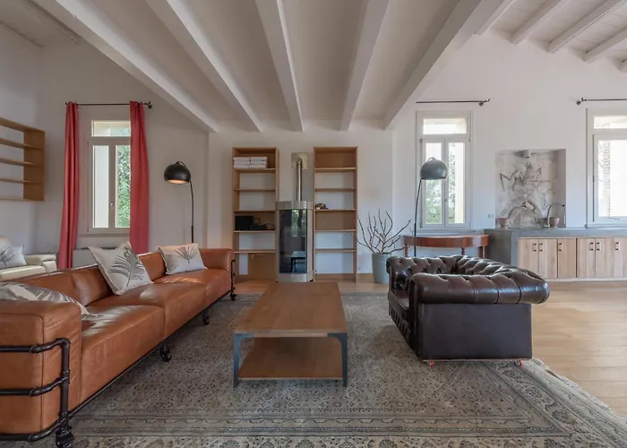 Villa Manghisi - Isulatravel *