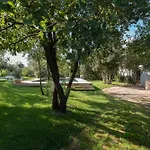 Manghisi - Isulatravel Villa