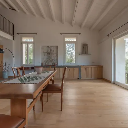 Villa Manghisi - Isulatravel