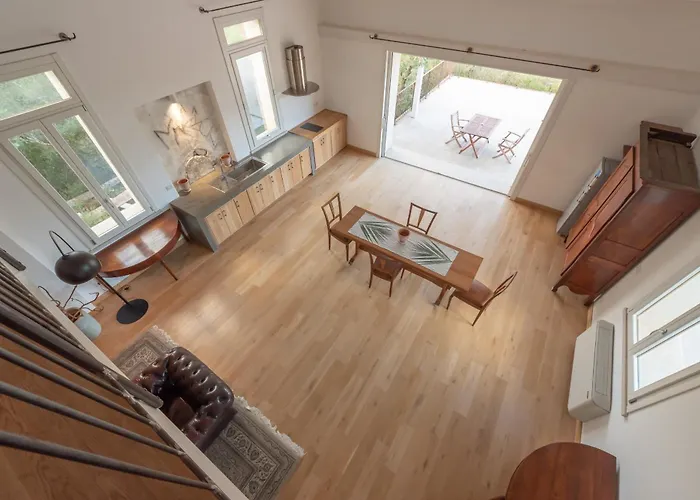 Manghisi - Isulatravel Villa